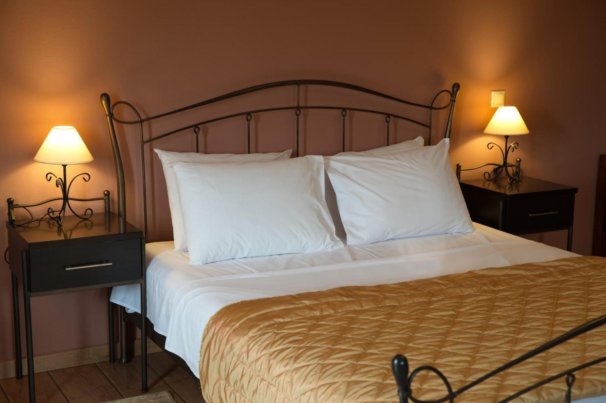 Hotel Agnanti Unique Hospitality カストリア エクステリア 写真
